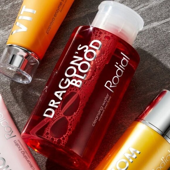 Rodial Dragon’s Blood Skincare Set – Eye Gel, Cleansing Water & Hyaluronic Mask - Picture 4 of 9